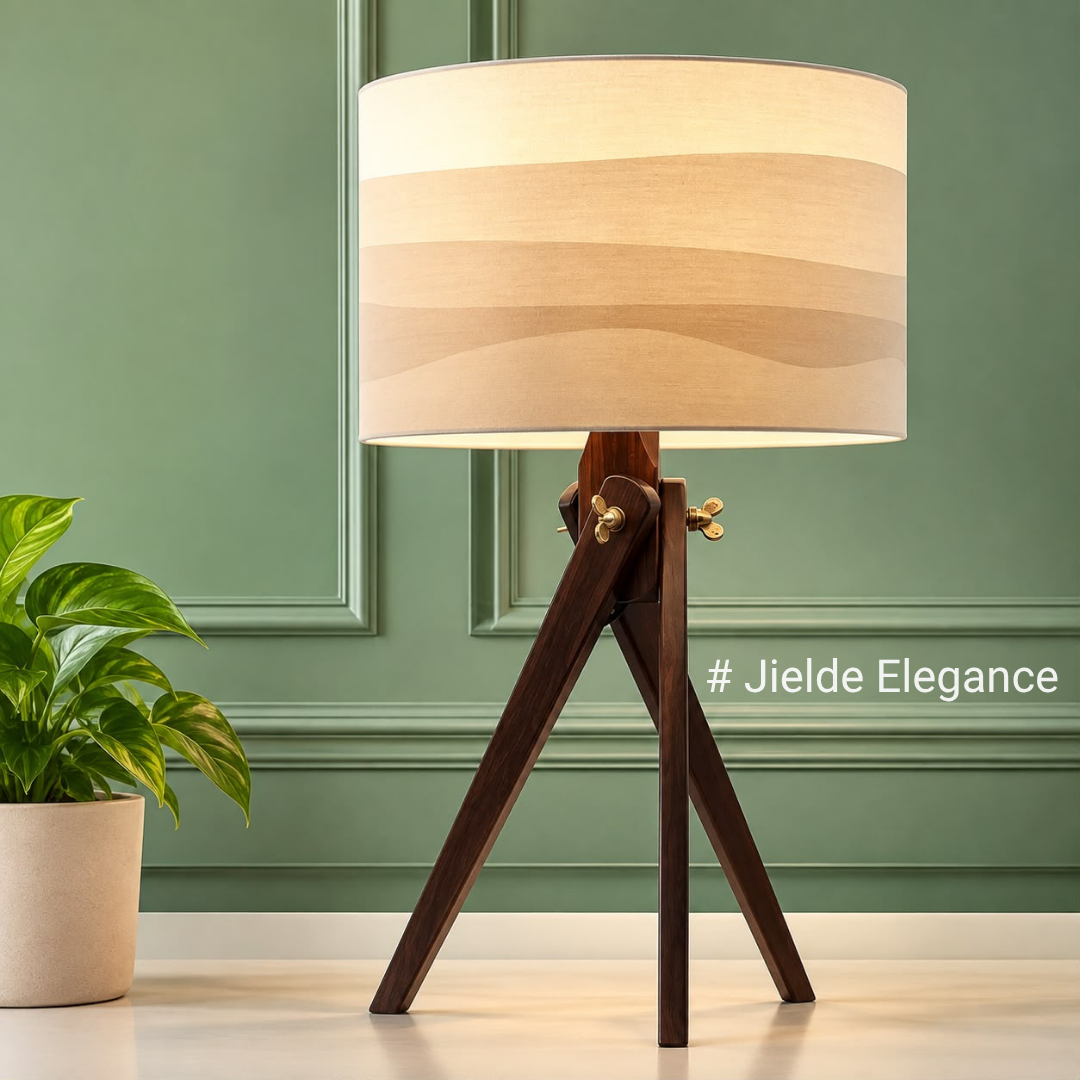 Savannah Tripod Table Lamp